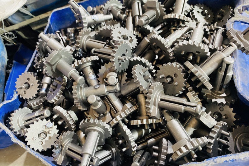 Cast aluminium products